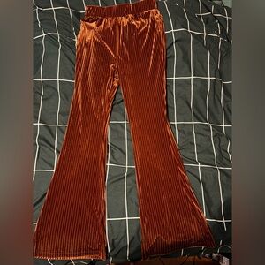 Medium Velvet Flared Pants